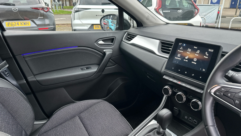 Renault Captur 1.6 E-Tech full hybrid 145 Techno 5dr Auto Hybrid Hatchback